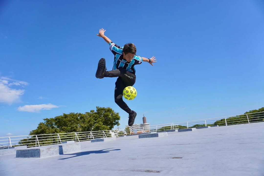 Freestyle Footballer TOMMY